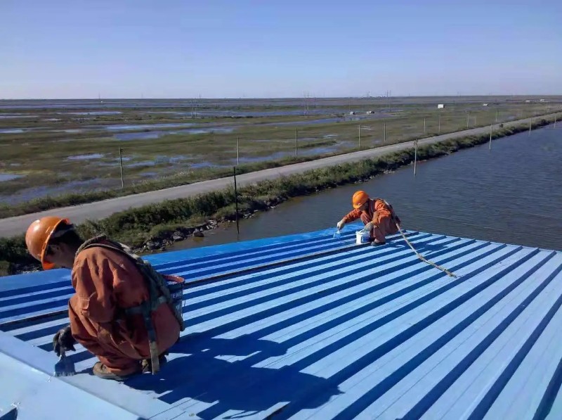 五莲钢结构屋面漏水原因